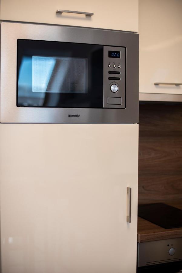 Zsuka Apartman Free Parking 페치 외부 사진