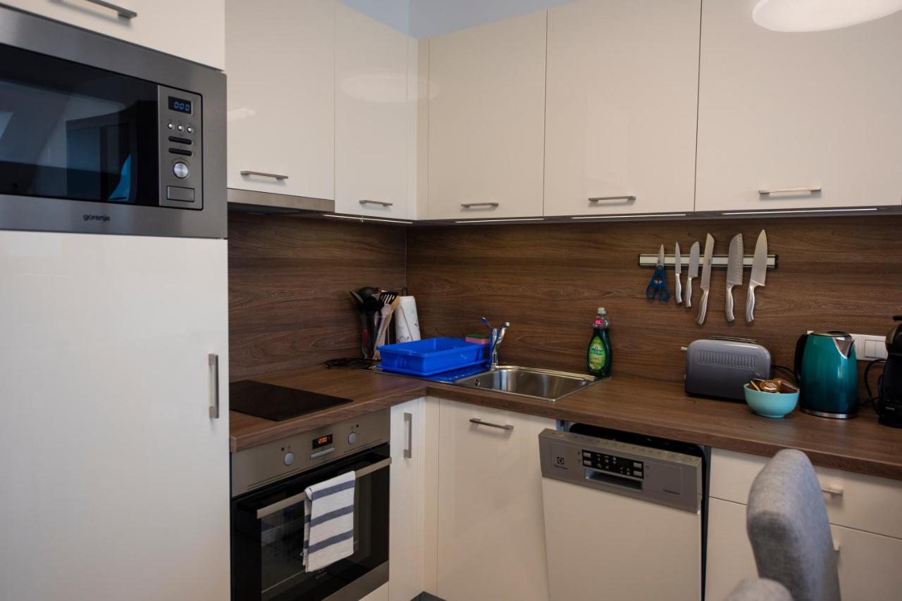 Zsuka Apartman Free Parking 페치 외부 사진